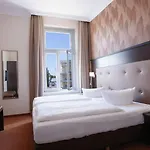 فندق Strand- Und Wellnesshotel Preussenhof 4*